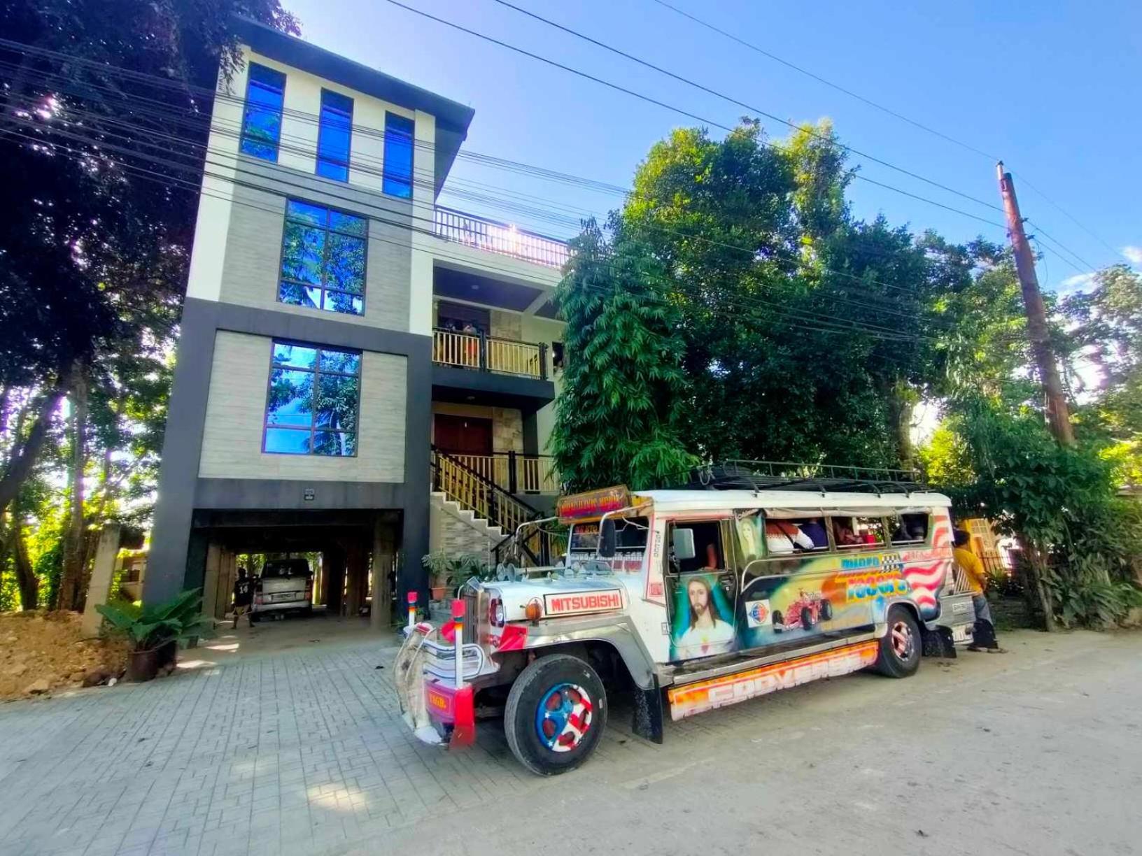 Gbu Loboc River Guesthouse Екстериор снимка