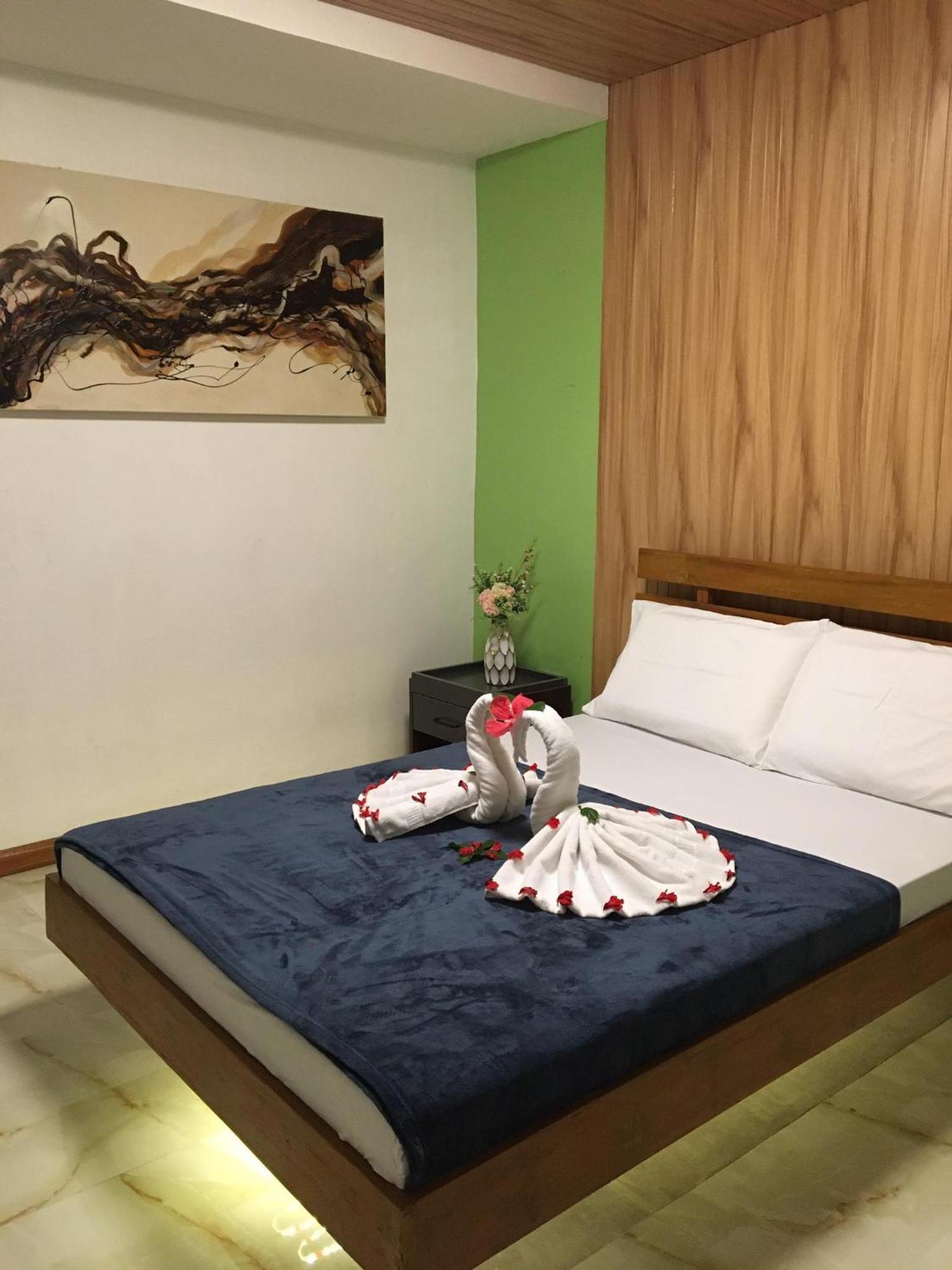 Gbu Loboc River Guesthouse Екстериор снимка